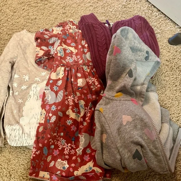 Assorted toddler 2T bundle - Picture 1 of 1